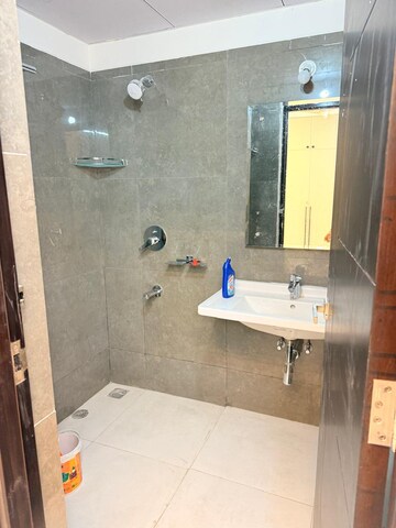 Bathroom in 3 BHK Apartment at Honer Aquantis, Gopanpally – for Rent