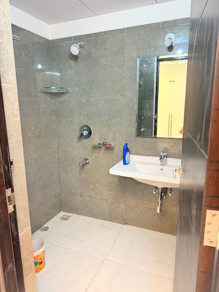 Bathroom, honer-aquantis 3 Bedroom 1965 Sq.Ft. Apartment In Gopanpally Hyderabad 9526834