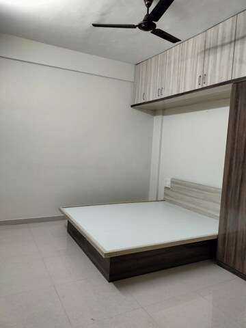 Room in 2 BHK Apartment at Sinhagad – for Rent