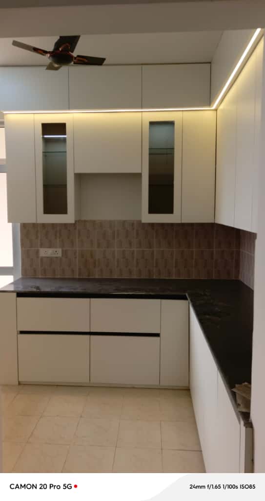 2 BHK Apartment For Rent in MRG The Balcony