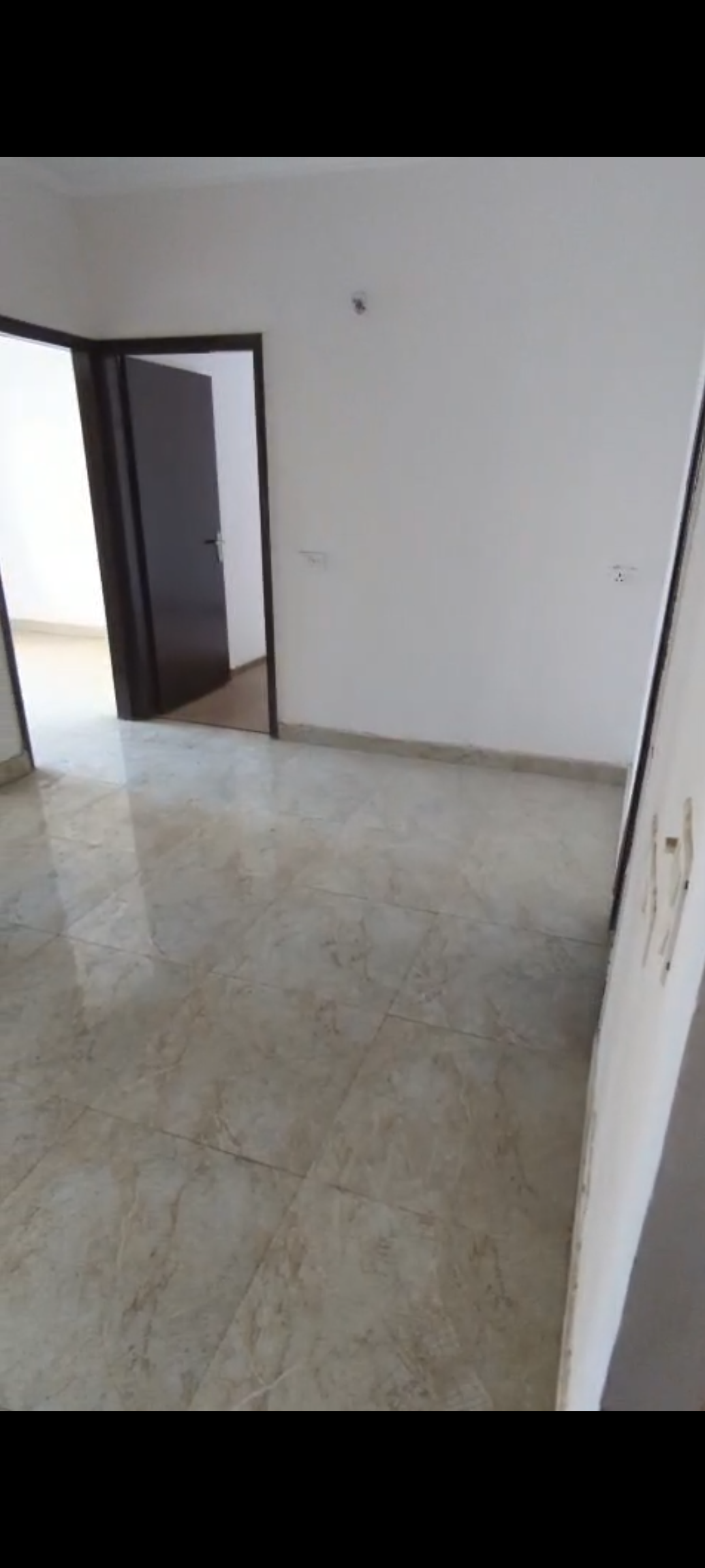 2 BHK 845 Sq.Ft. Apartment in Amrapali Riverview