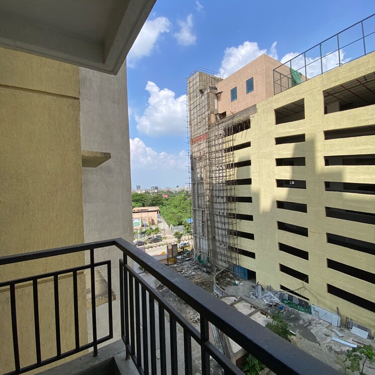 Exterior View, runwal-gardens-phase-3 2 Bedroom 669 Sq.Ft. Apartment In Kalyan Shilphata Road Thane 9526881