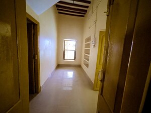 Room in 3 BHK Apartment at Ashok Nagar – for Rent