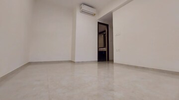 Room in 2 BHK Apartment at Lodha Eternis, Andheri East – for Rent