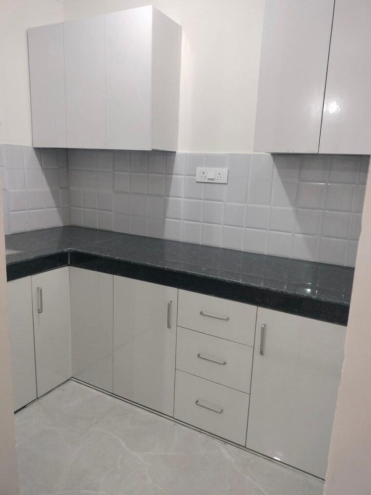 Kitchen, saket 1 Bedroom 500 Sq.Ft. Builder Floor In Saket Delhi 9526891