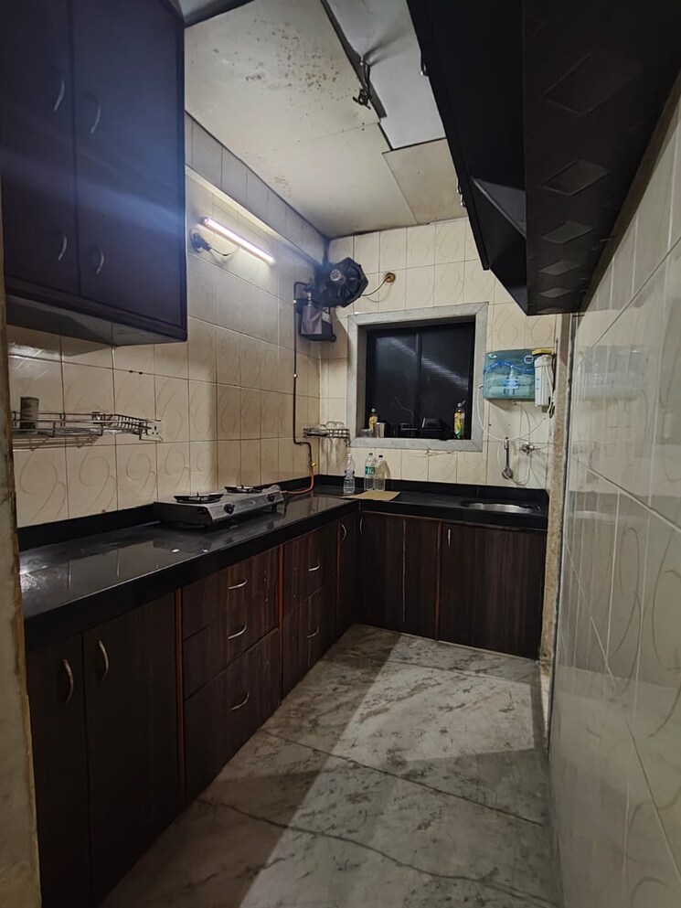 Kitchen, golden-heritage-nerul 3 Bedroom 1600 Sq.Ft. Apartment In Nerul Navi Mumbai 9526872