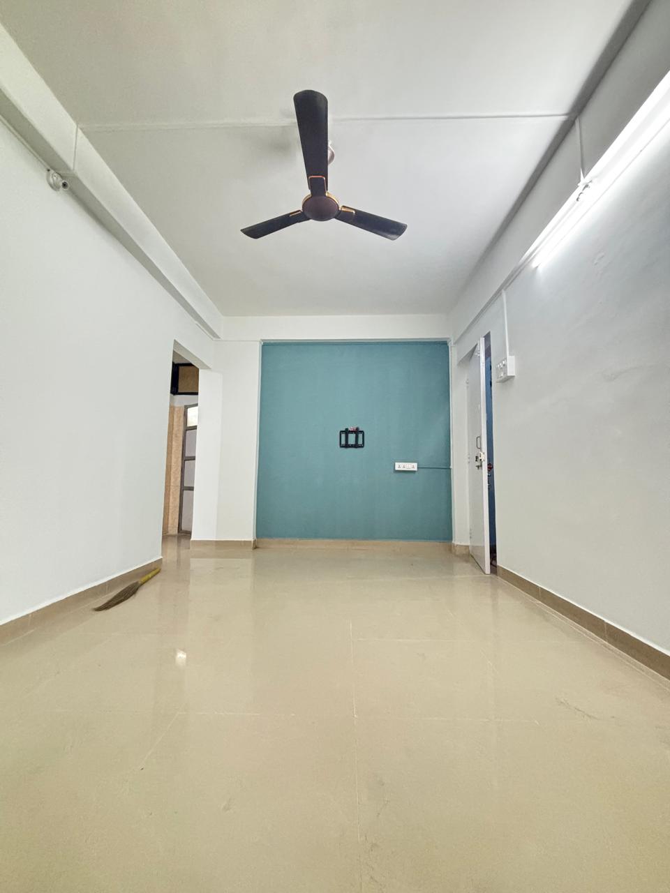 1 BHK Apartment For Rent in Vajaygad Apartment