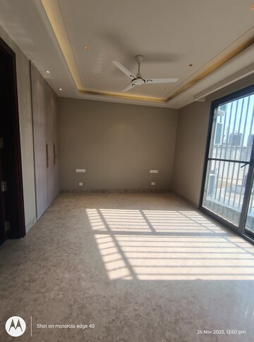 Building Lobby in 3 BHK Builder Floor at Sarvodaya Enclave – for Sale