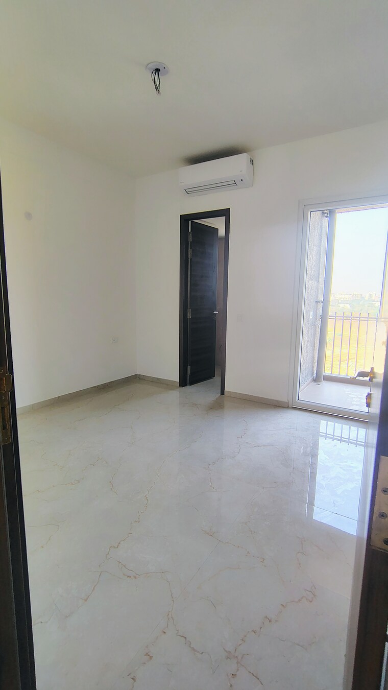 Room, smart-world-orchard 3 Bedroom 1549 Sq.Ft. Builder Floor In Sector 61 Gurgaon 9526945