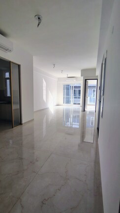 3 BHK Builder Floor For Sale in Smart World Orchard