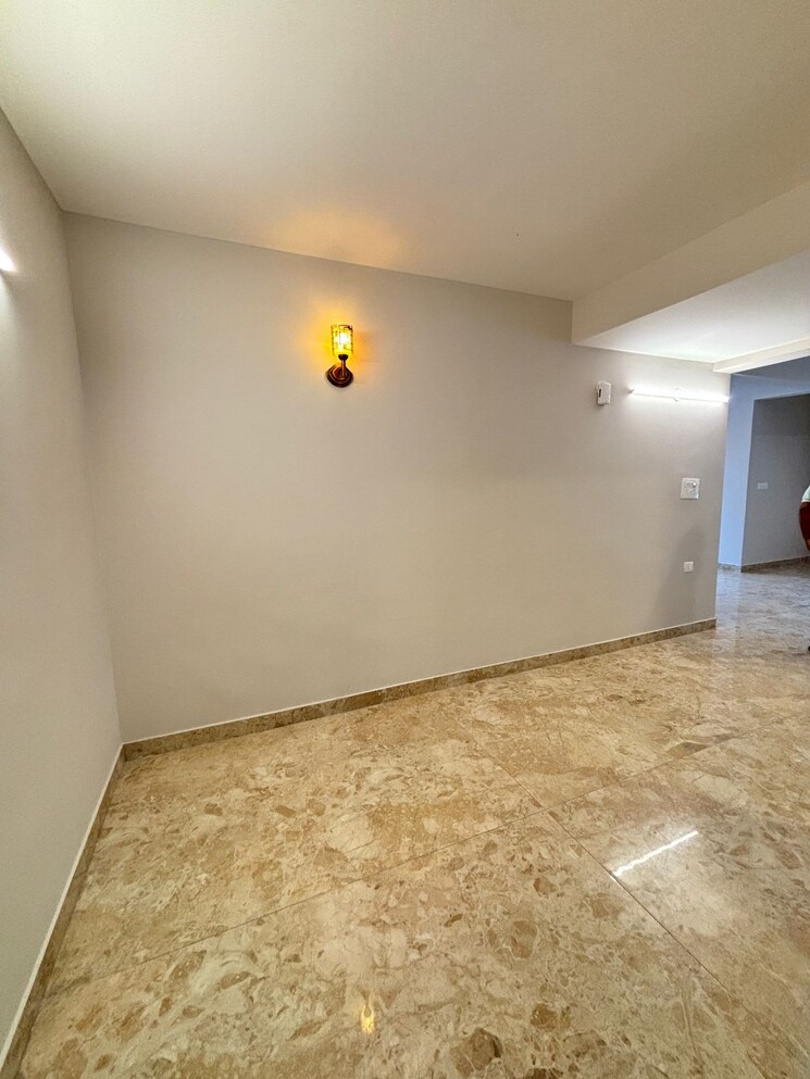 Room, frazer town 3 Bedroom 2400 Sq.Ft. Builder Floor In Frazer Town Bangalore 9526968