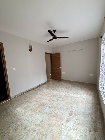 Room in 3 BHK Builder Floor at Frazer Town – for Rent