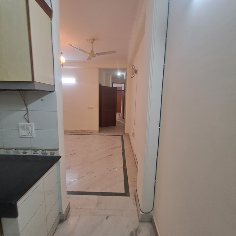 Bathroom, malviya nagar 2 Bedroom 900 Sq.Ft. Builder Floor In Malviya Nagar Delhi 9526970