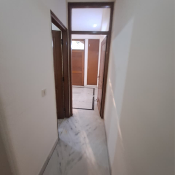 Room in 2 BHK Builder Floor at Malviya Nagar – for Rent