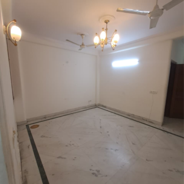 Room in 2 BHK Builder Floor at Malviya Nagar – for Rent