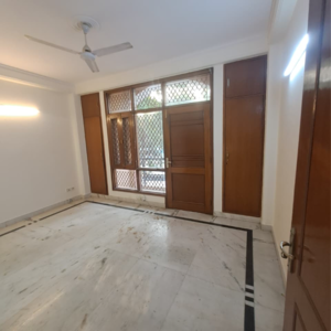 Room in 2 BHK Builder Floor at Malviya Nagar – for Rent