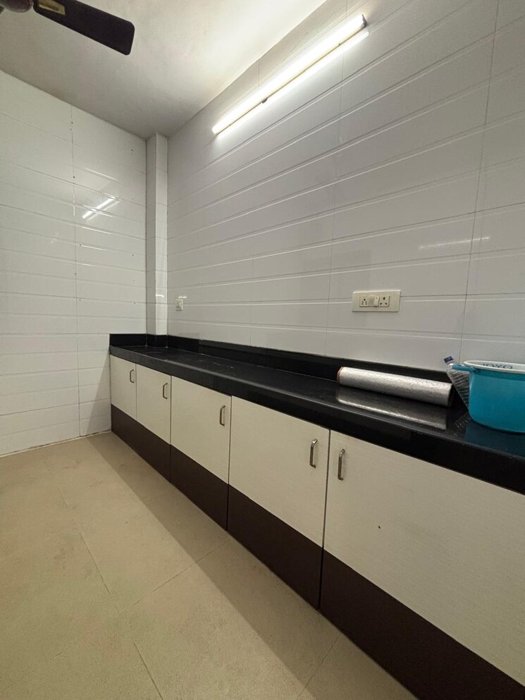 Kitchen, ekta-chs-nerul 3 Bedroom 1600 Sq.Ft. Apartment In Nerul Navi Mumbai 9526896