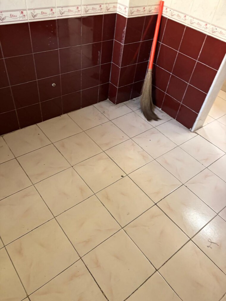 Bathroom, shelter-arcade 2 Bedroom 1220 Sq.Ft. Apartment In Seawoods Sector 42 Navi Mumbai 9526900