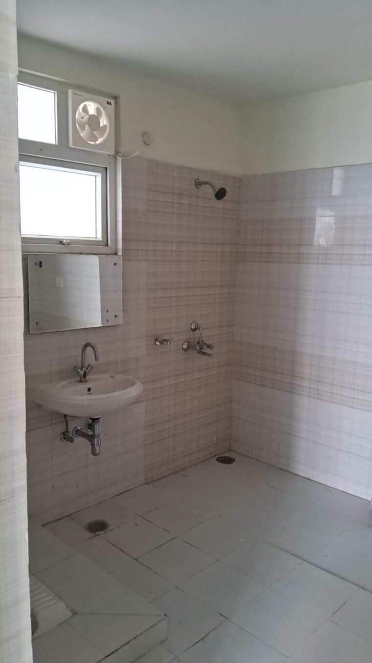 Bathroom, lda-janeshwar-enclave 2 Bedroom 1461 Sq.Ft. Apartment In Jankipuram Lucknow 9526988