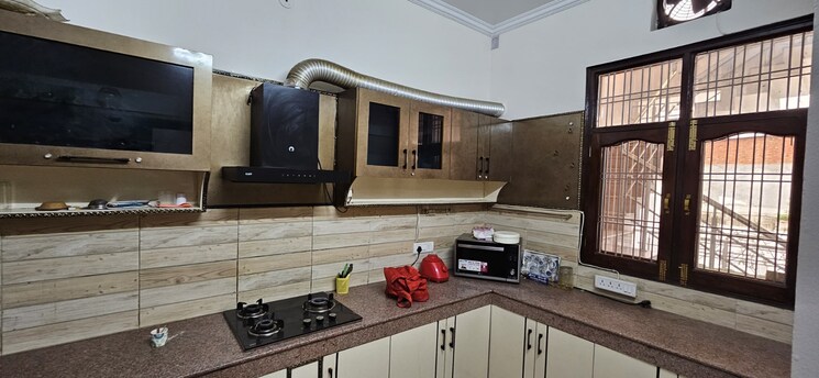 Kitchen, gomti nagar 3.5 Bedroom 1500 Sq.Ft. Independent House In Gomti Nagar Lucknow 9526998