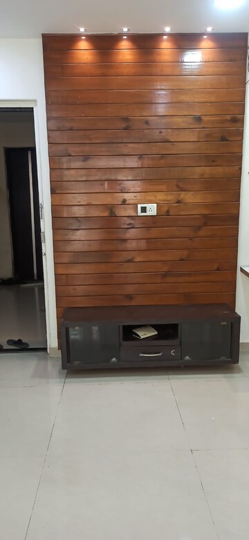 Furnished Amenities in 1 BHK Apartment at Neelyog Anand, Ghatkopar East – for Rent