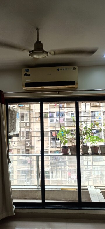 1 BHK Apartment For Rent in Neelyog Anand, Ghatkopar East