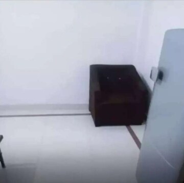 Furnished Amenities in 1 BHK Apartment at Husainganj – for Rent