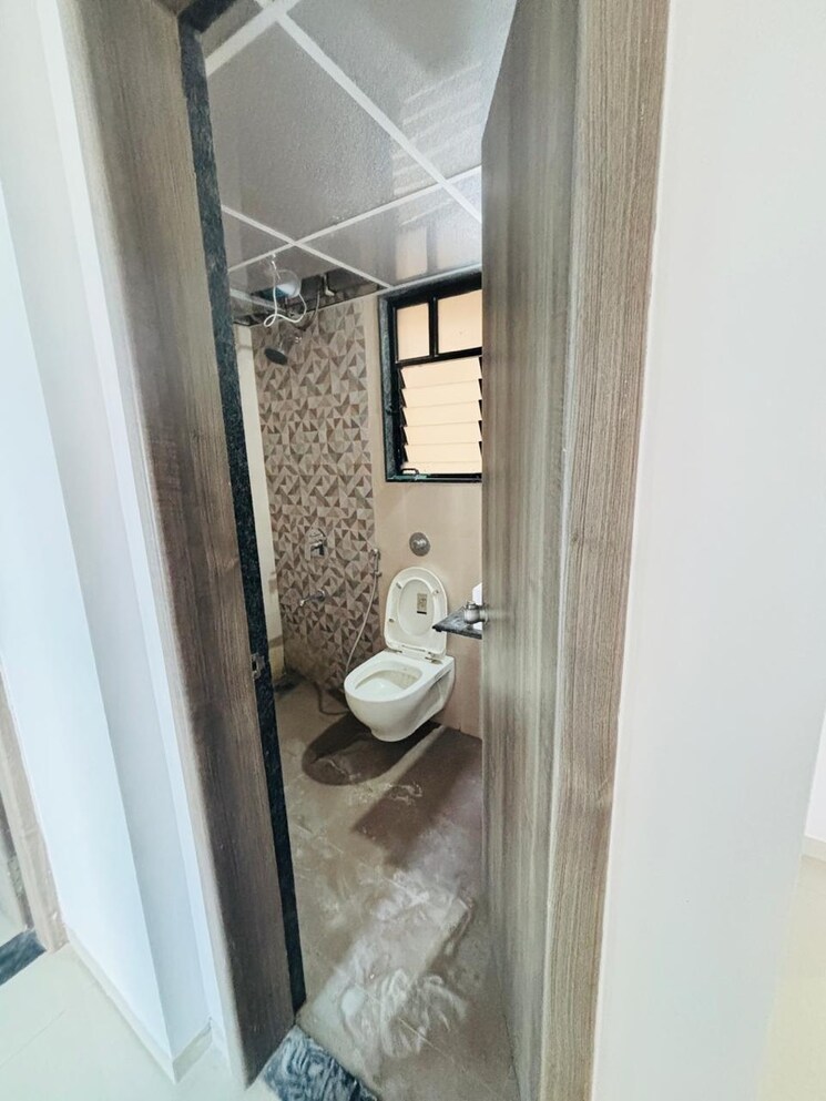 Bathroom, kohinoor-coral-phase-3 2 Bedroom 616 Sq.Ft. Apartment In Hinjewadi Pune 9527014