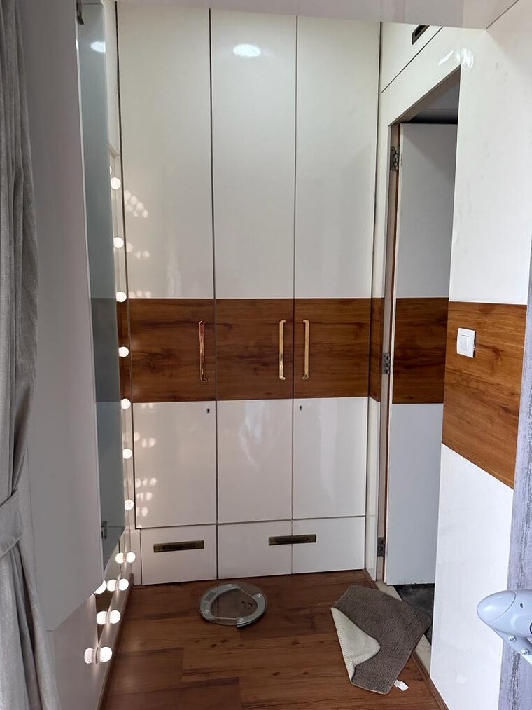 undefined, jp-decks 4 Bedroom 2580 Sq.Ft. Apartment In Goregaon East Mumbai 9527026