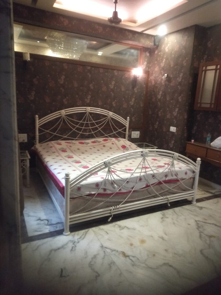 Bedroom, riddhi-tower 3 Bedroom 1225 Sq.Ft. Apartment In Malad East Mumbai 9527060
