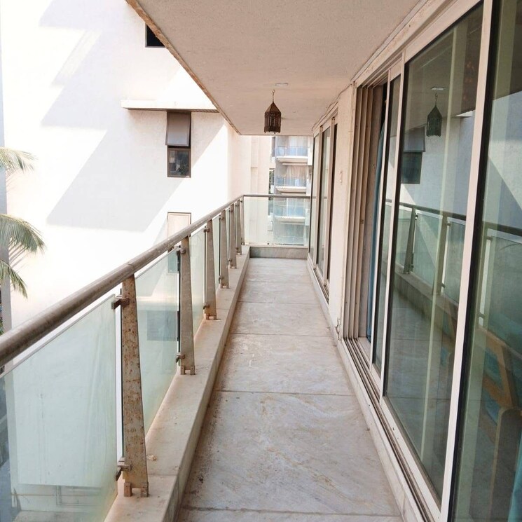 Balcony, uphar-apartment-malabar-hill 3 Bedroom 2600 Sq.Ft. Apartment In Babulnath Mumbai 9527064