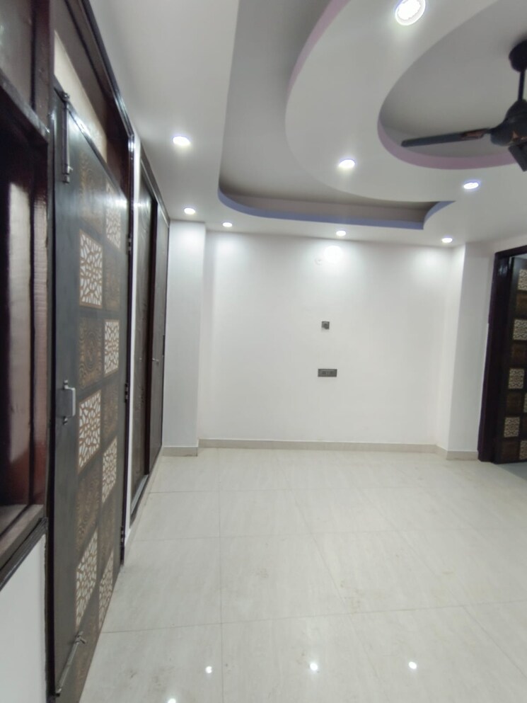 undefined, sunshine-apartments-sector-73 2 Bedroom 1500 Sq.Ft. Apartment In Sector 73 Noida 9527074