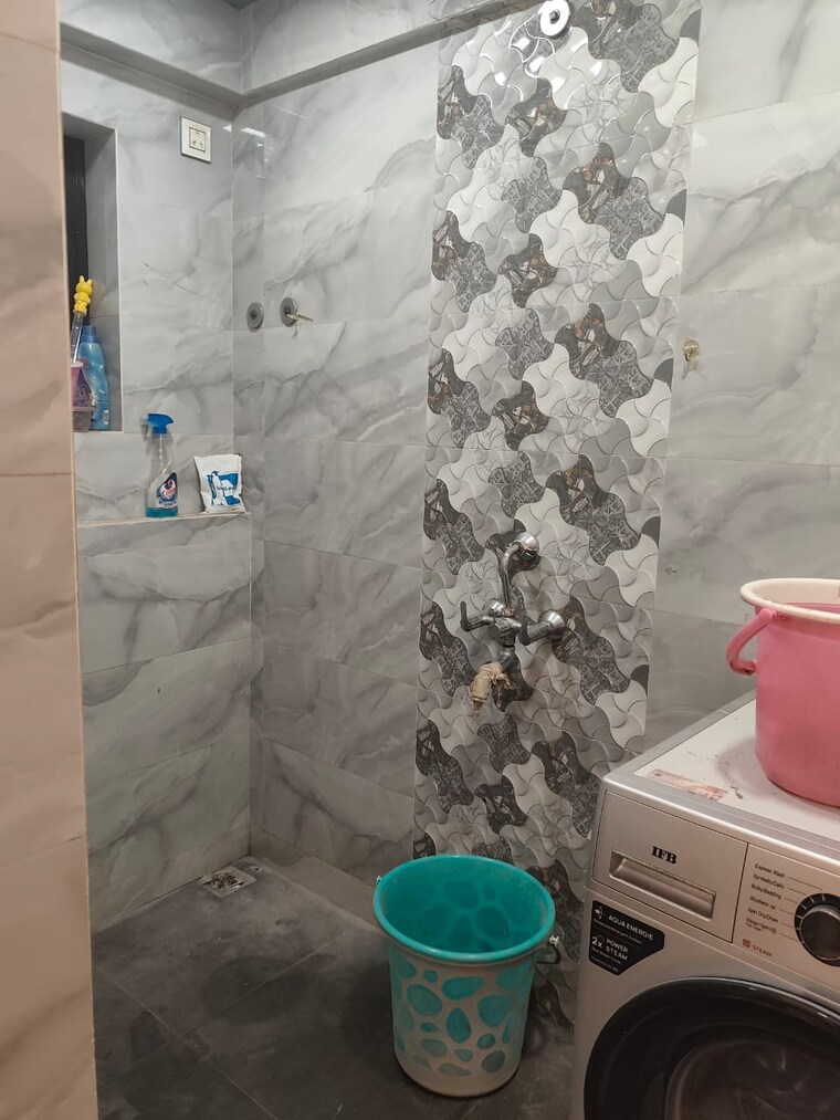 Bathroom, aparna-juhu 3 Bedroom 1200 Sq.Ft. Apartment In Juhu Mumbai 9527083