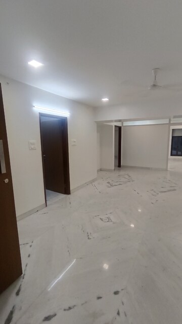 4 BHK Apartment For Rent in Amal Mangal Meeth CHS, Juhu