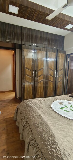 Bedroom in 3 BHK Apartment at Sheth Vasant Oasis, Andheri East – for Rent