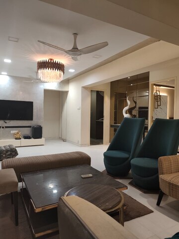 Living Room in 4 BHK Apartment at Amal Juhu Sheetal CHS, Juhu – for Rent