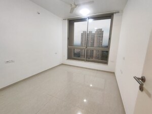 Room in 2.5 BHK Apartment at Hiranandani Eagleridge Wing B, Thane West – for Sale
