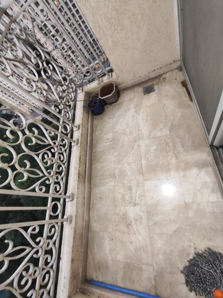 Balcony, hiranandani-eagleridge-wing-b 2.5 Bedroom 925 Sq.Ft. Apartment In Thane West Thane 9527102