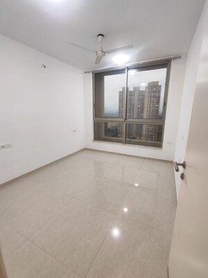 Room in 2.5 BHK Apartment at Hiranandani Eagleridge Wing B, Thane West – for Sale