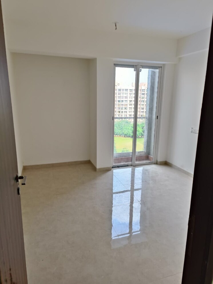 Room, indiabulls-one-indiabulls 2 Bedroom 806 Sq.Ft. Apartment In Pokhran Road No Two Thane 9527109