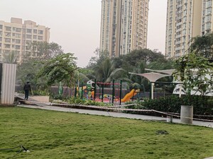 2 BHK Apartment For Rent in Indiabulls One Indiabulls, Pokhran Road No Two