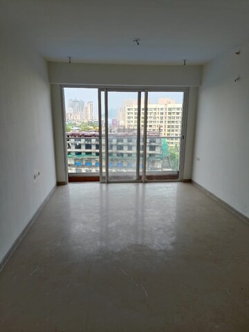 Room in 2 BHK Apartment at Indiabulls One Indiabulls, Pokhran Road No Two – for Rent