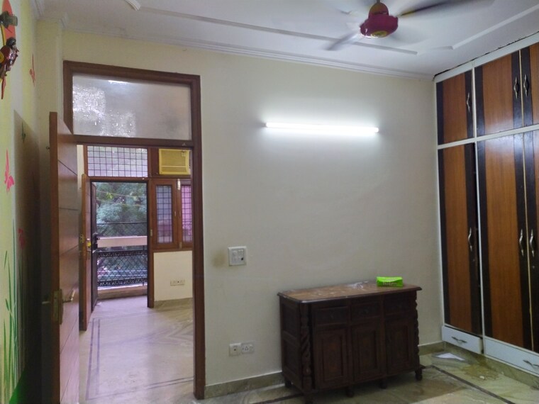 Master Bedroom, kalkaji 2 Bedroom 1000 Sq.Ft. Builder Floor In Kalkaji Delhi 9527120