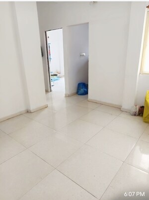 Room in 2 BHK Apartment at Chandkheda – for Rent