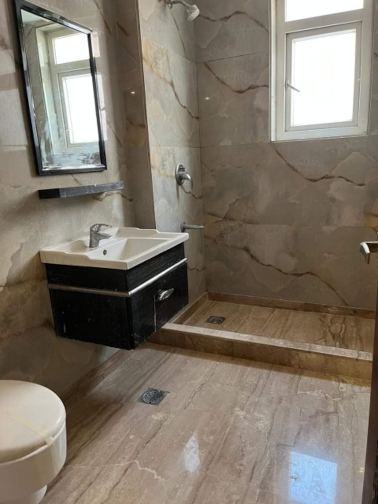 Attached Bathroom, greater kailash ii 3 Bedroom 2000 Sq.Ft. Builder Floor In Greater Kailash ii Delhi 9527122