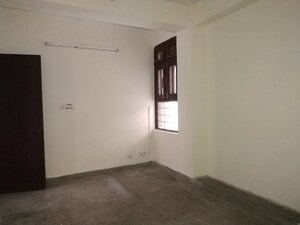 Room in 1 BHK Apartment at Jasola Vihar – for Sale