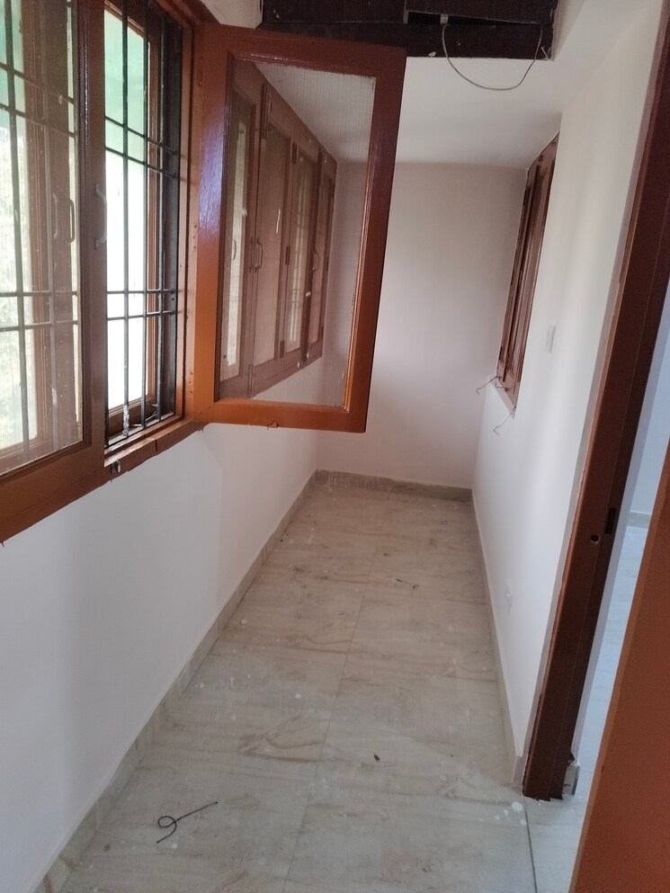 Other, sarita-vihar-pocket-j-rwa 2 Bedroom 929 Sq.Ft. Apartment In Sarita Vihar Delhi 9527137