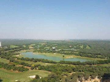 Master Bedroom in 3 BHK Apartment at Conscient Heritage Max, Sector 102 – for Rent