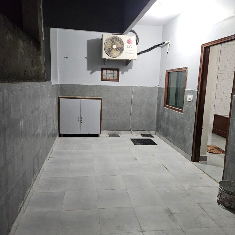 Kitchen, sector 9 1 Bedroom 700 Sq.Ft. Builder Floor In Sector 9 Gurgaon 9527156