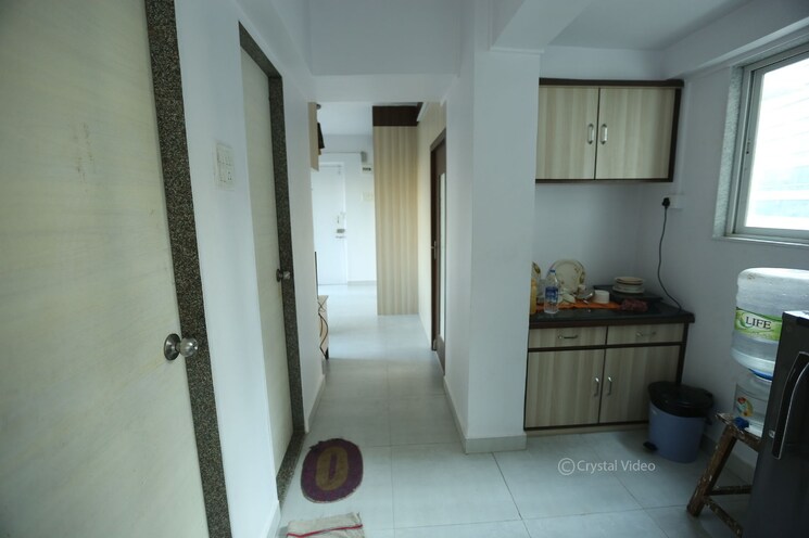 undefined, thakkar-industrial-estate Commercial Office Space 550 Sq.Ft. In Worli Mumbai 9527173